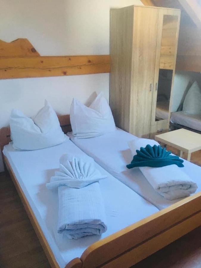 Omladinski Hotel Rostovo Bugojno Exteriör bild