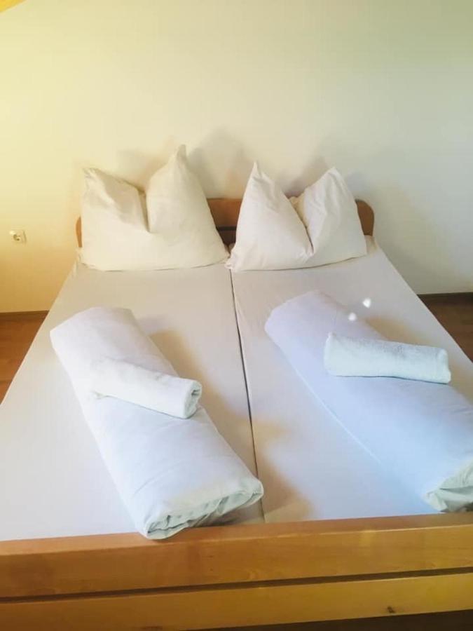 Omladinski Hotel Rostovo Bugojno Exteriör bild