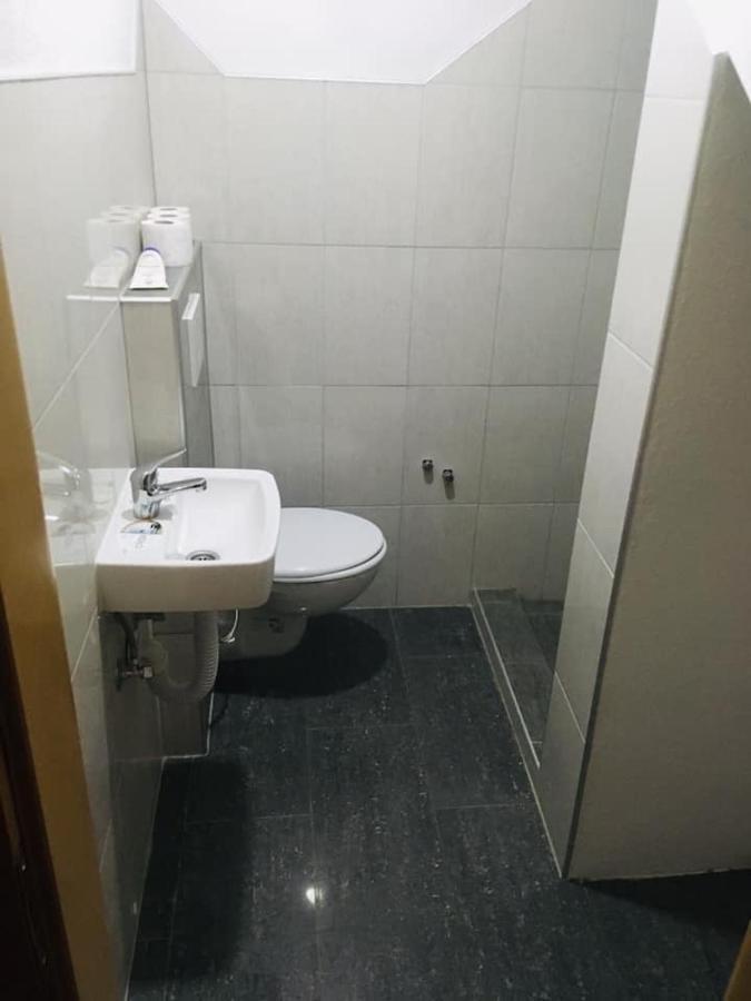 Omladinski Hotel Rostovo Bugojno Exteriör bild