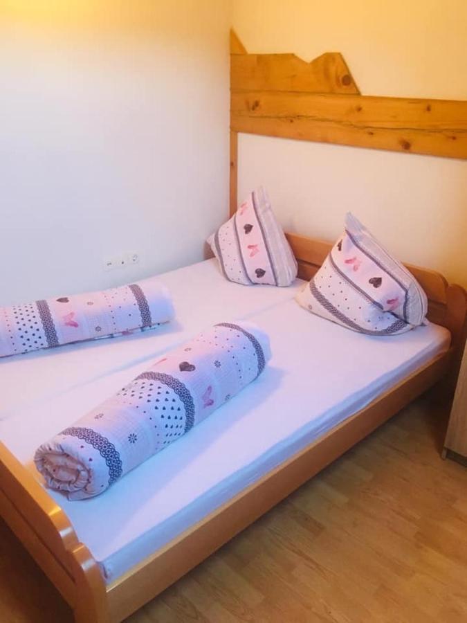 Omladinski Hotel Rostovo Bugojno Exteriör bild